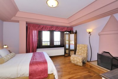 elxis20at20home20in20greececherry-blossom-vil