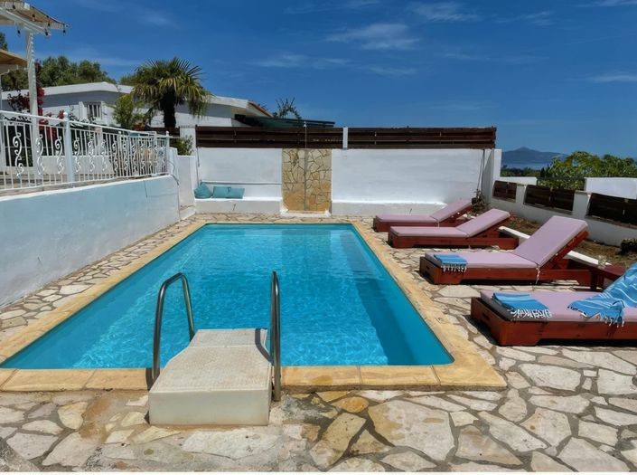 Image No.14-2 Bed Villa for sale