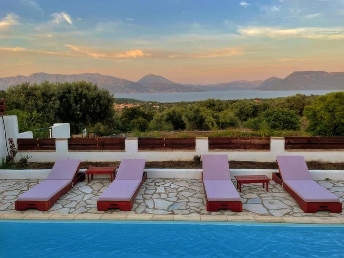 Image No.16-2 Bed Villa for sale