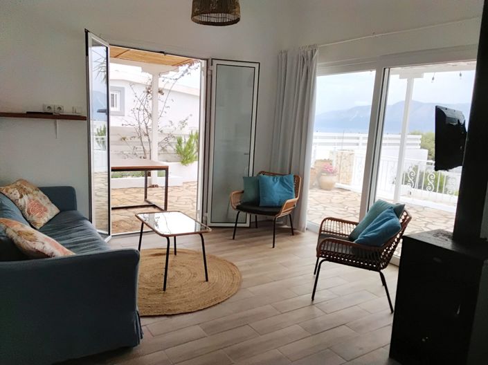 Image No.8-2 Bed Villa for sale