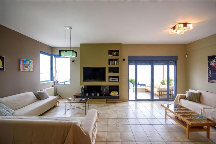 Image No.8-5 Bed Villa for sale