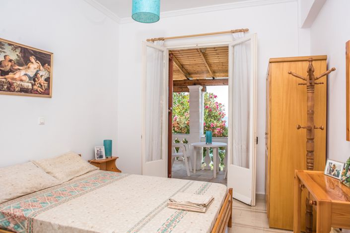 Image No.16-8 Bed Villa for sale