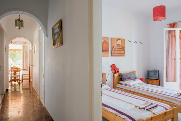 Image No.17-8 Bed Villa for sale