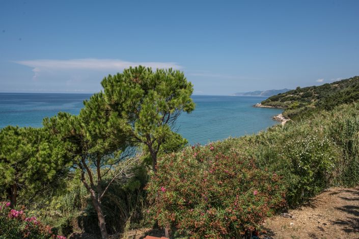 Image No.22-8 Bed Villa for sale