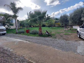 elxis20at20home20in20greecegarden20house20nea