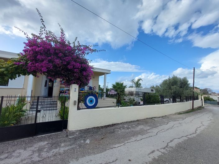 Image No.13-3 Bed Village House for sale