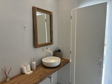 elxis20at20home20in20greece20sun-kissed20stud