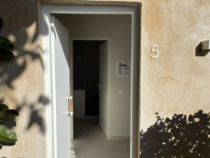 Image No.15-Appartement de 1 chambre à vendre à Grèce centrale