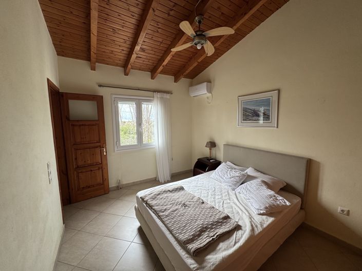 Image No.19-5 Bed Village House for sale