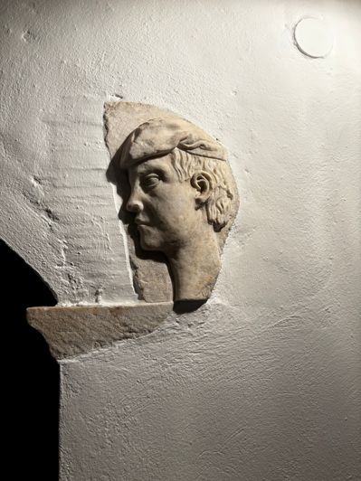 Image No.19-2 Bed Village House for sale