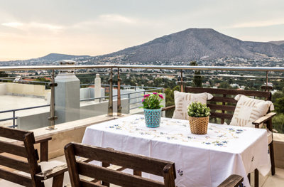 252514-elxis-at-home-in-greeceathens-rivierav