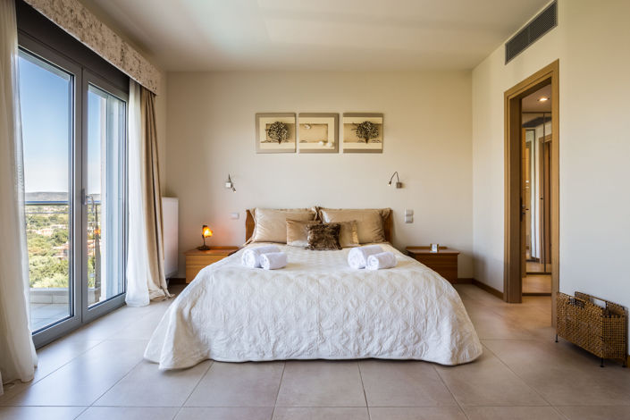 Image No.18-7 Bed Villa for sale