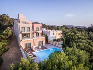 252500-elxis-at-home-in-greeceathens-rivierav