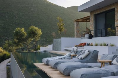 264662-elxis-at-home-in-greece-sivotai-seasca