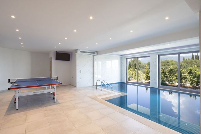 Image No.20-5 Bed Villa for sale