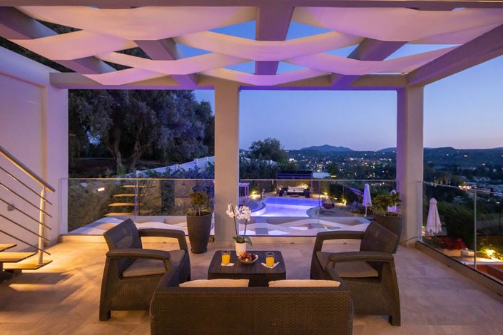 Image No.28-5 Bed Villa for sale