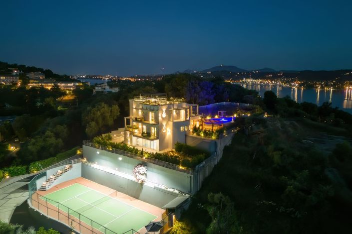 Image No.40-5 Bed Villa for sale