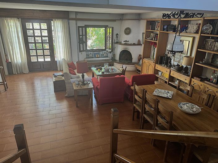 Image No.19-Maison de village de 5 chambres à vendre à Grèce centrale