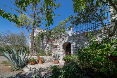 271023-elxis-athome-in-greeceolive-mill-mani4