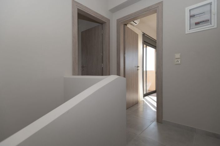 Image No.25-4 Bed Villa for sale