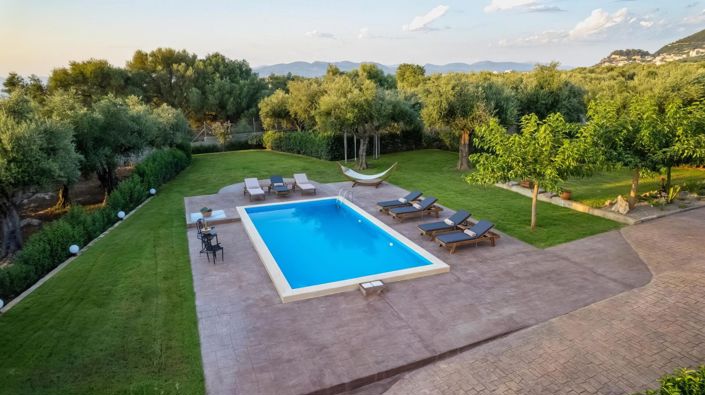 Image No.26-4 Bed Villa for sale