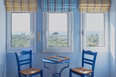 275924-elxis-at-home-in-greecelush-villa-kypa