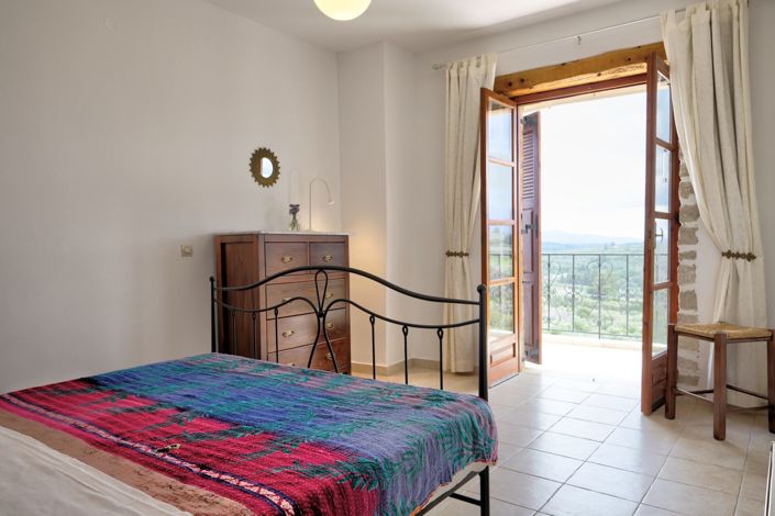 Image No.4-2 Bed Village House for sale