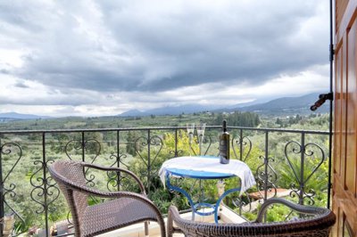 277696-elxis-at-home-in-greecepastoral-home-p