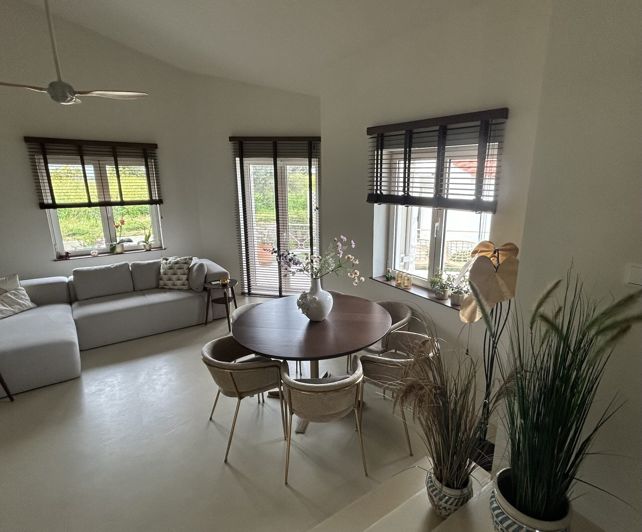 Image No.9-2 Bed Villa for sale