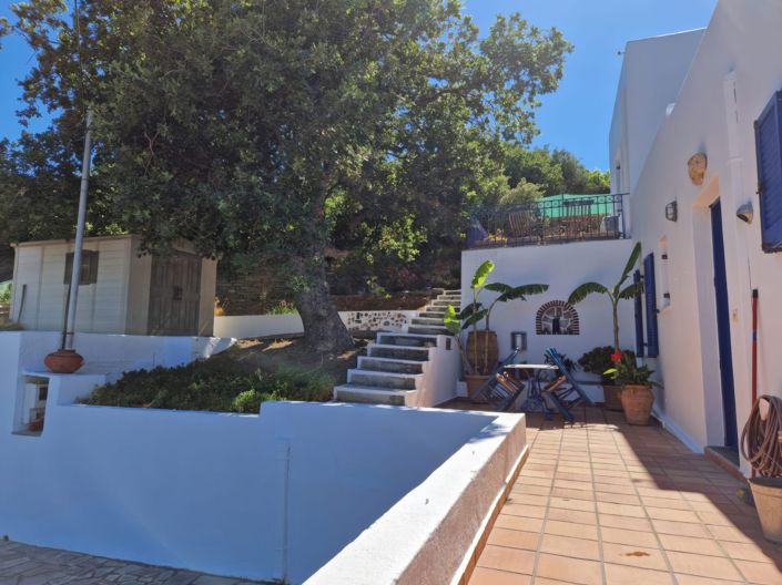 Image No.3-5 Bed Villa for sale