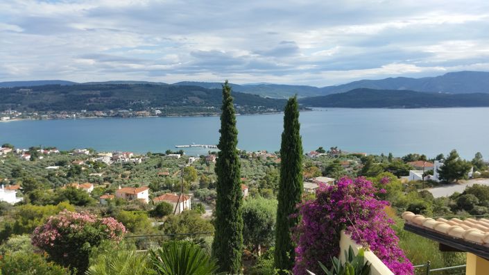 Image No.2-Villa de 3 chambres à vendre à Grèce centrale