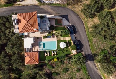 281719-elxis-at-home-in-greececretan-horizon-