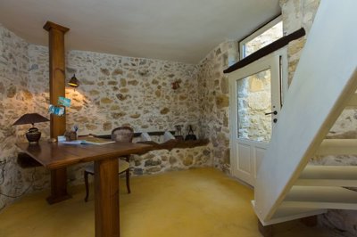 282167-elxis-at-home-in-greececretan-retreat9