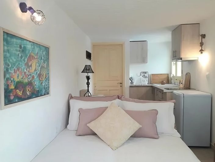 Image No.2-2 Bed Villa for sale