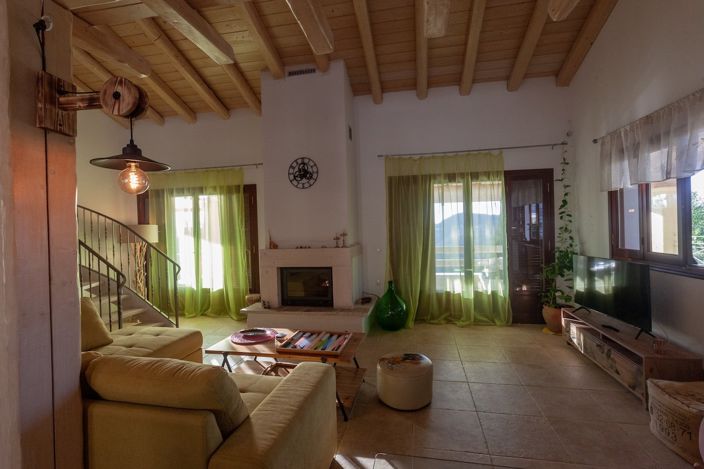 Image No.20-2 Bed Villa for sale