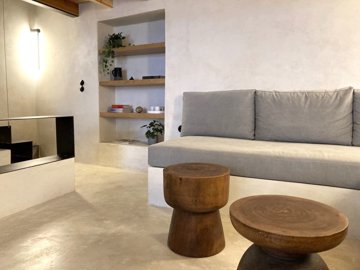 elxis-at-home-in-greecepied-a-terre-andros-to
