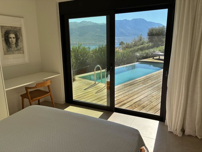 Image No.10-3 Bed Villa for sale