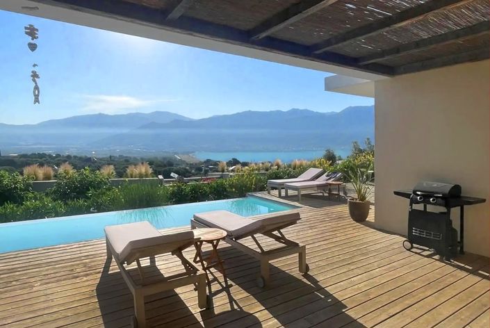 Image No.19-3 Bed Villa for sale