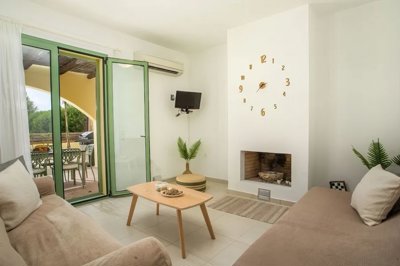 289312-elxis-at-home-in-greecevilla-pool-genn