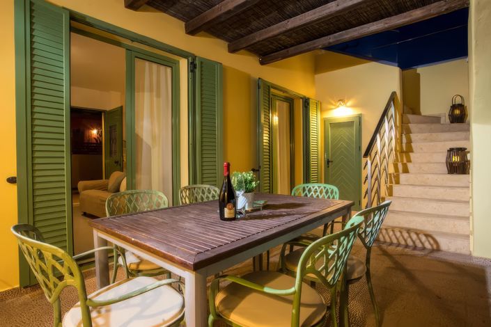 Image No.4-2 Bed Villa for sale