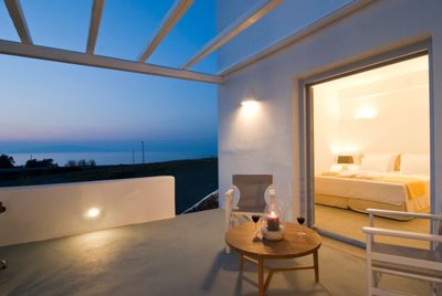 289347-elxis-at-home-in-greecesantorini-seavi