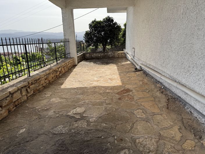 Image No.3-Maison de village de 4 chambres à vendre à Grèce centrale