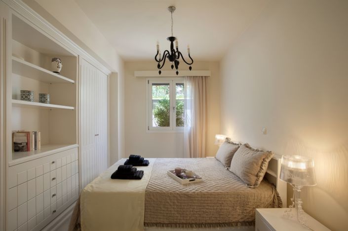 Image No.8-6 Bed Villa for sale