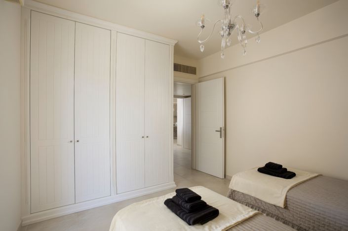 Image No.9-6 Bed Villa for sale