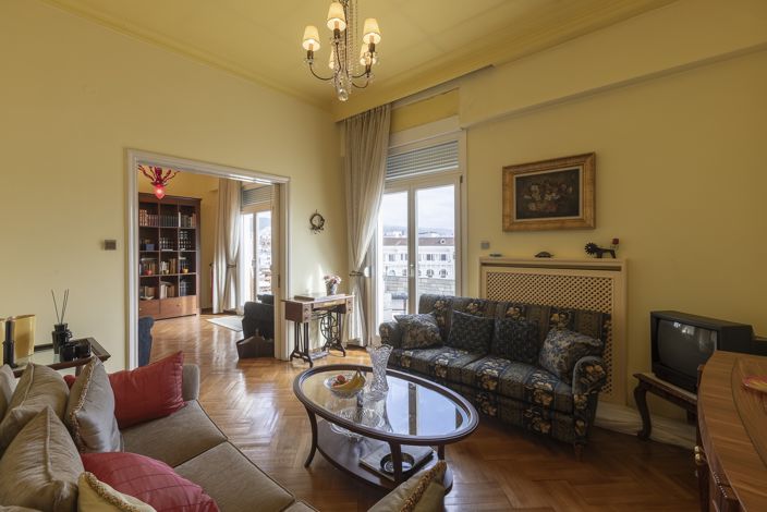 Image No.10-1 Bed Apartment for sale