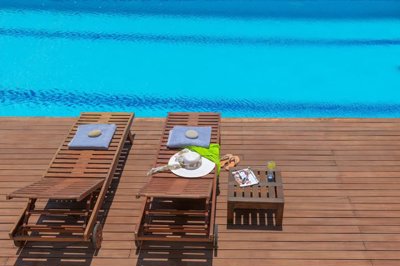 289914-elxis-at-home-in-greecesunshine-valley