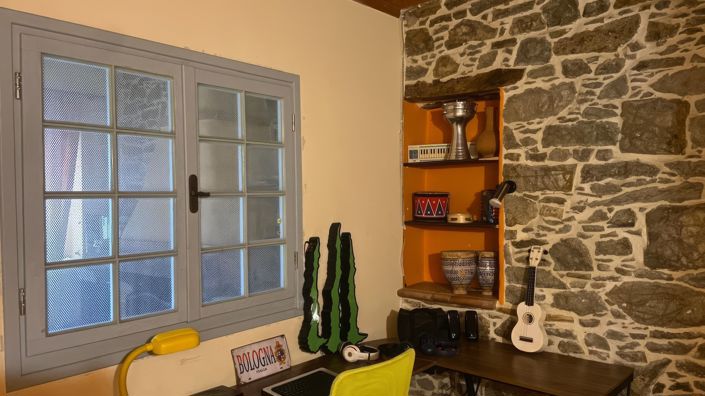 Image No.9-2 Bed Village House for sale