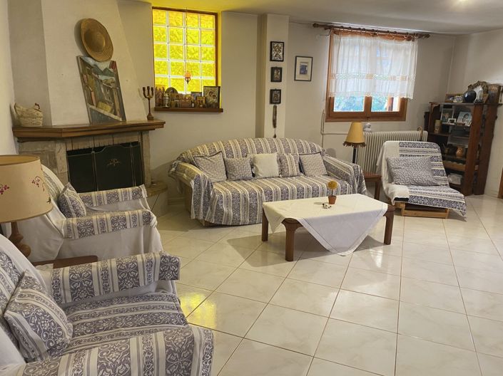 Image No.8-4 Bed Village House for sale