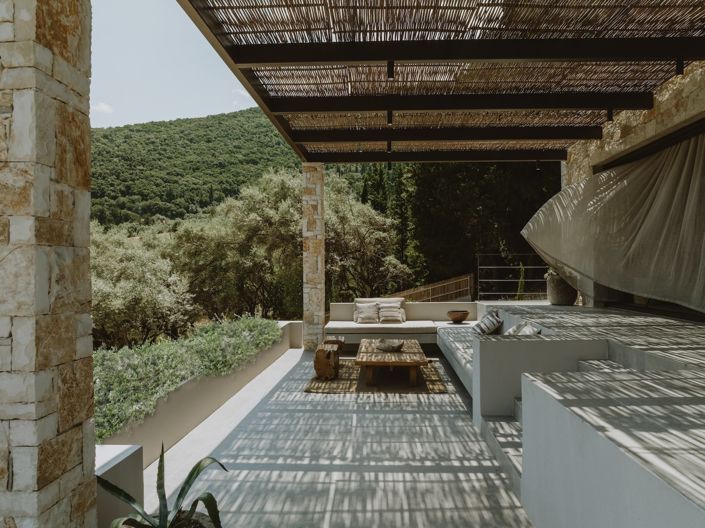 Image No.20-7 Bed Villa for sale