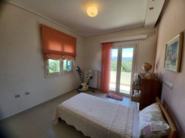 273675-elxis-at-home-in-greecevillamaistro23